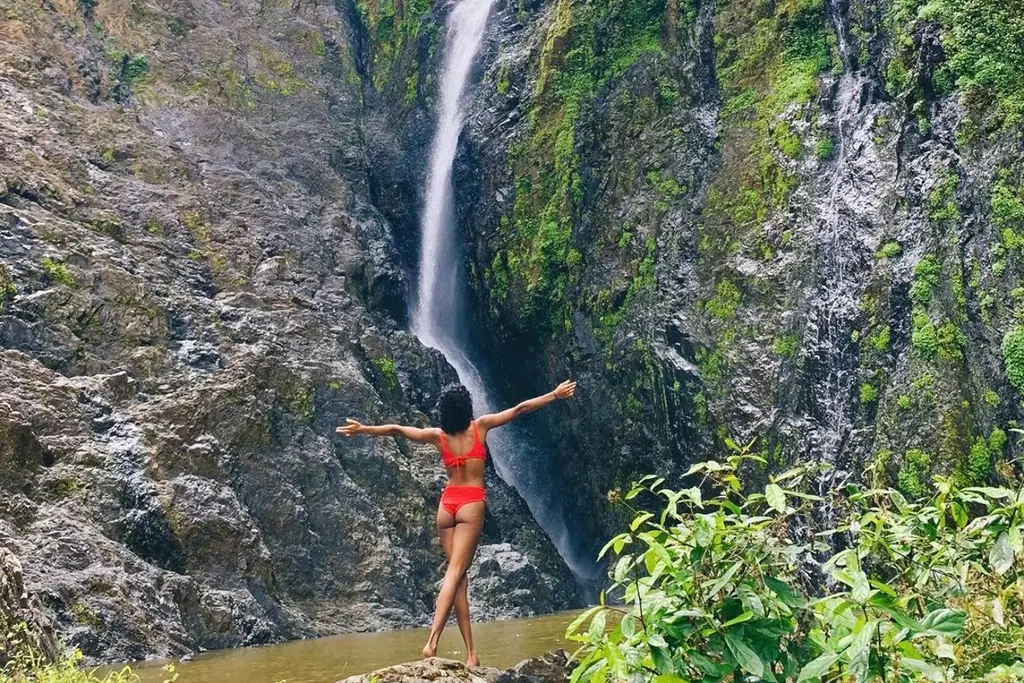 Hike to Salto la Jalda Waterfall
