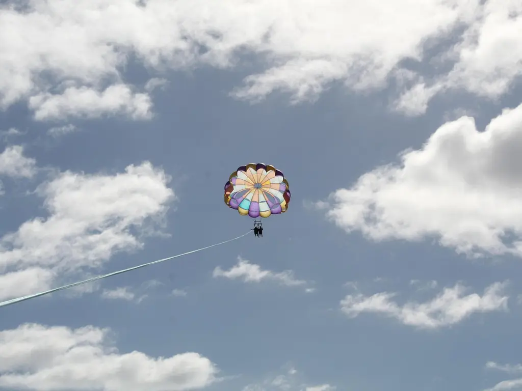 Parasailing — photo 10