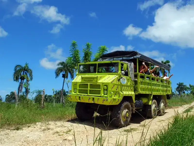 Super Truck Safari