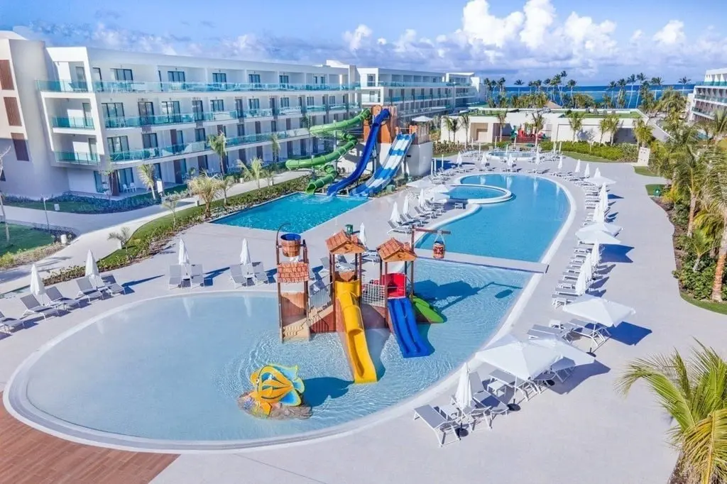 Serenade Caribe Club Family Beach Resort